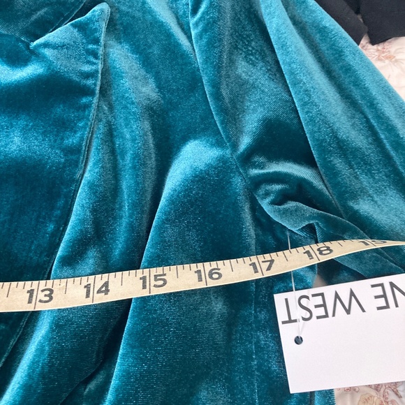 Nine West Velvet Blazer Size M Teal Blue - Picture 10 of 10